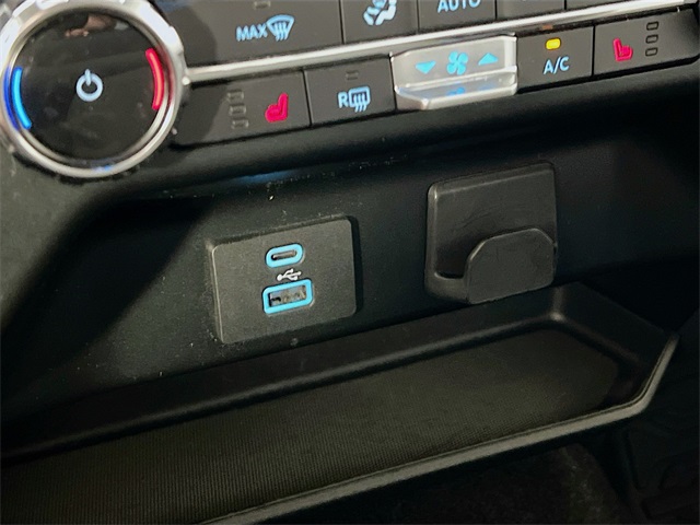 2022 Ford F-150 XLT photo 21