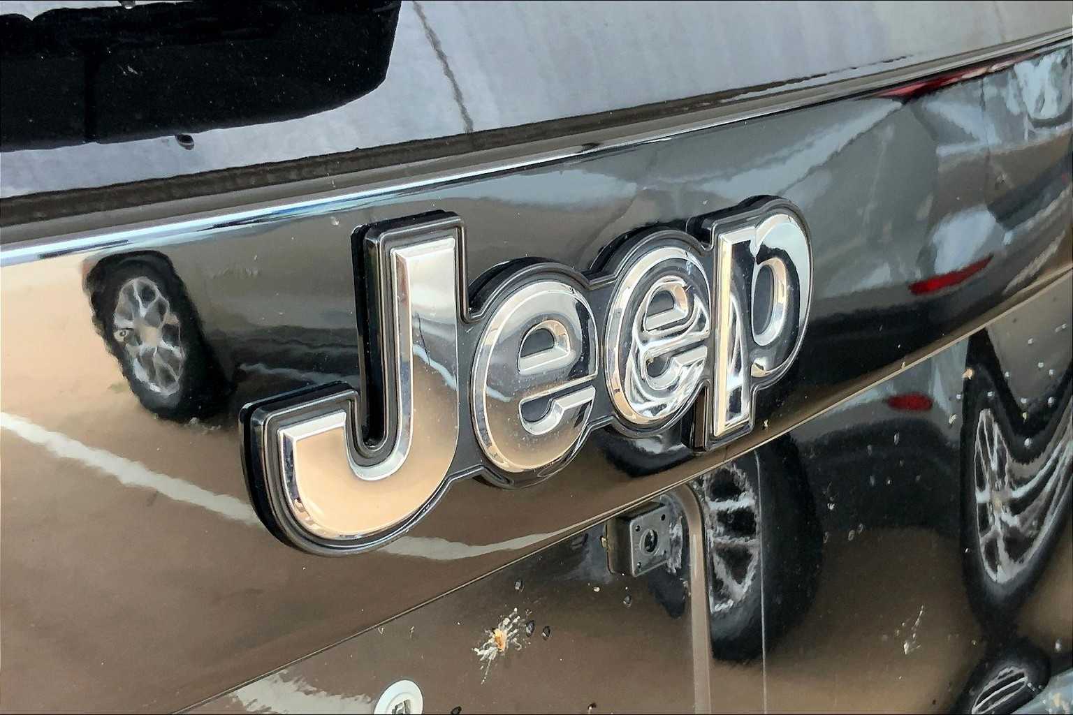 2022 Jeep Renegade Latitude photo 27
