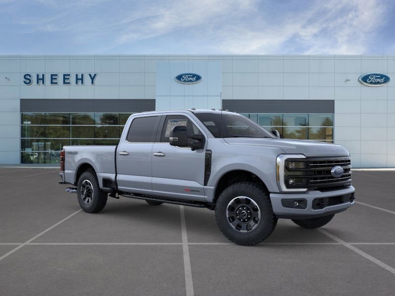 2026 Ford F-250 Super Duty Platinum's photo