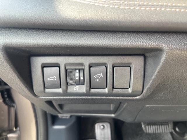 2021 Subaru Outback Limited photo 25