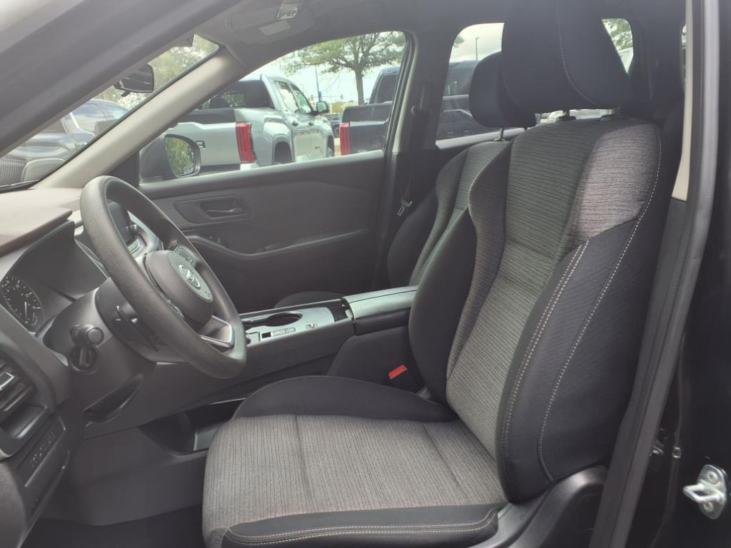 2021 Nissan Rogue S photo 14