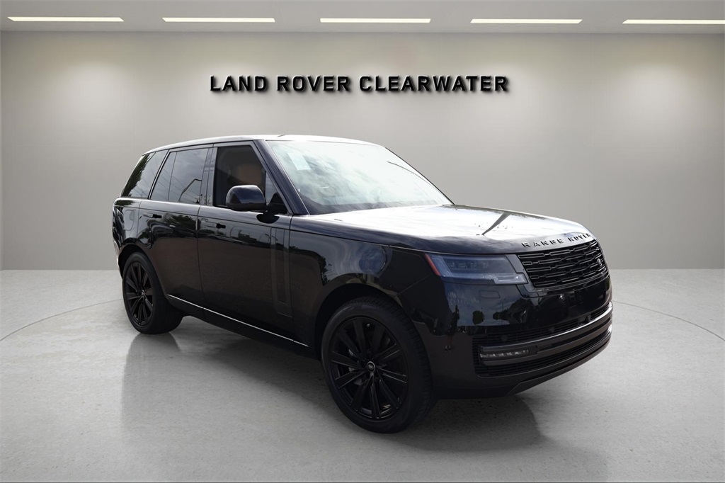 2025 Land Rover Range Rover SE photo 7
