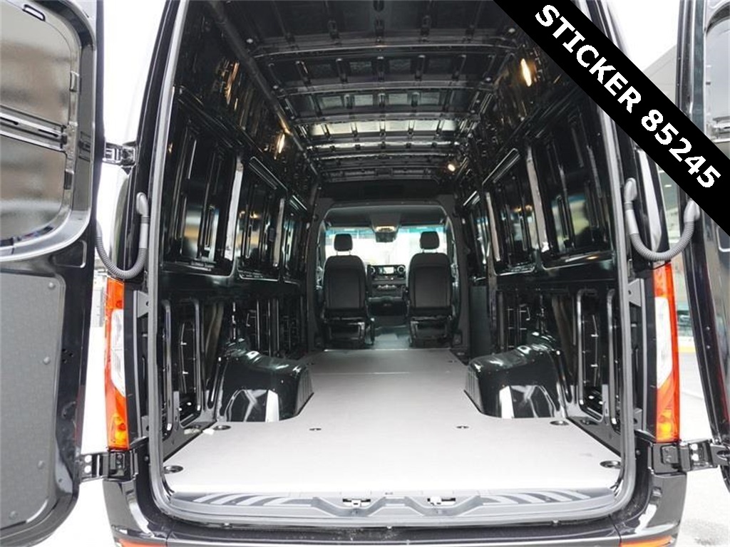 PreOwned 2024 MercedesBenz Sprinter 3500 XD Cargo 170 WB 3D Cargo Van