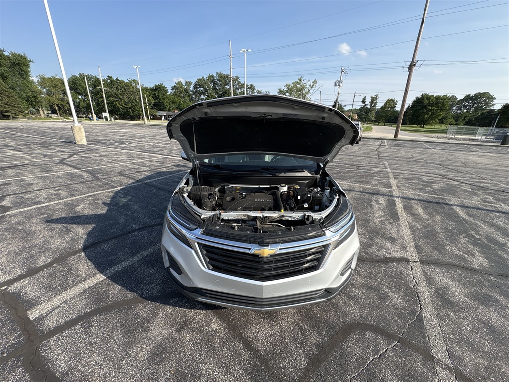 2022 Chevrolet Equinox LT photo 16