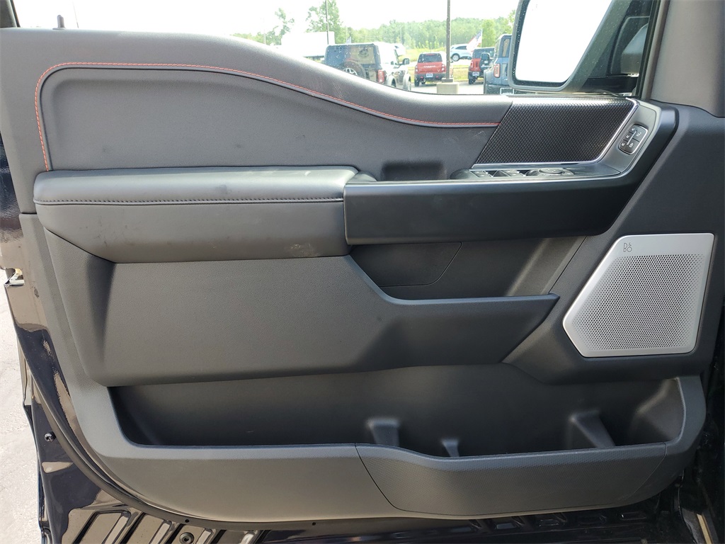 2025 Ford F-150 Raptor photo 19
