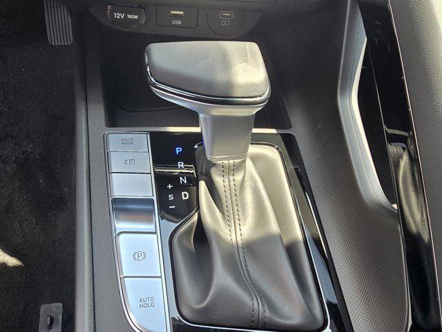 2025 Hyundai Elantra Limited photo 19