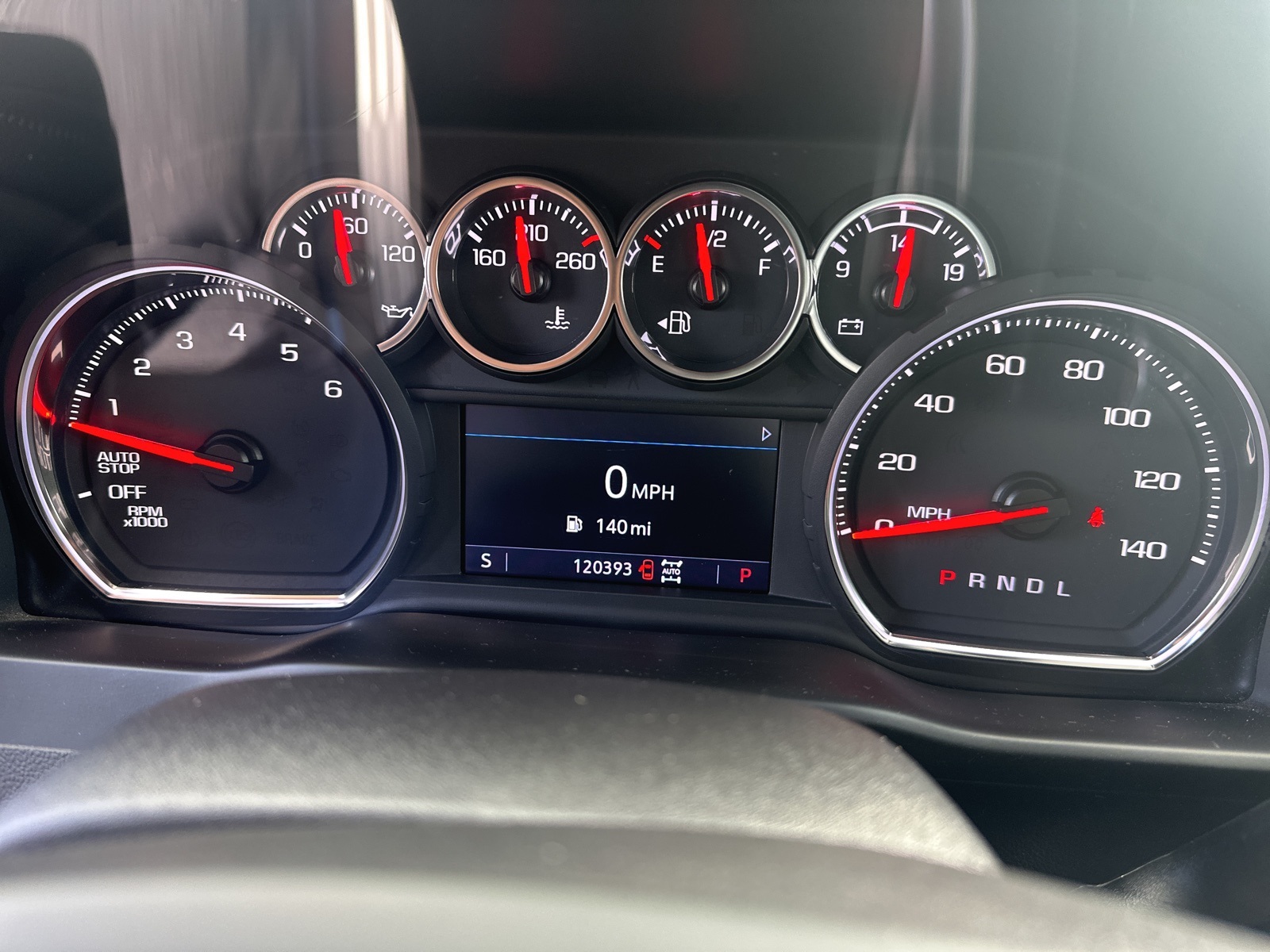 2020 Chevrolet Silverado 1500 RST photo 4