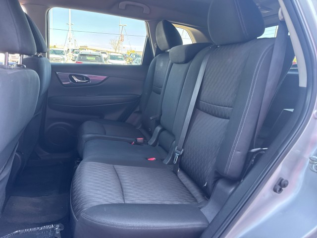 Used 2020 Brilliant Silver Metallic Nissan SV image 30