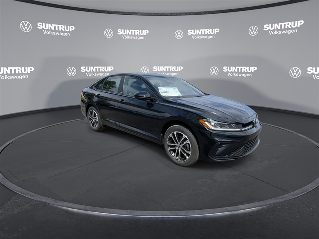 2025 Volkswagen Jetta 1.5T Sport photo 2