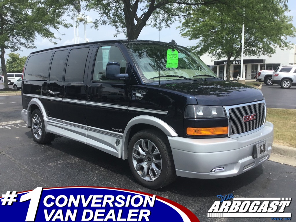 PreOwned 2022 GMC Conversion Van Explorer Limited SE 6 Passenger Low
