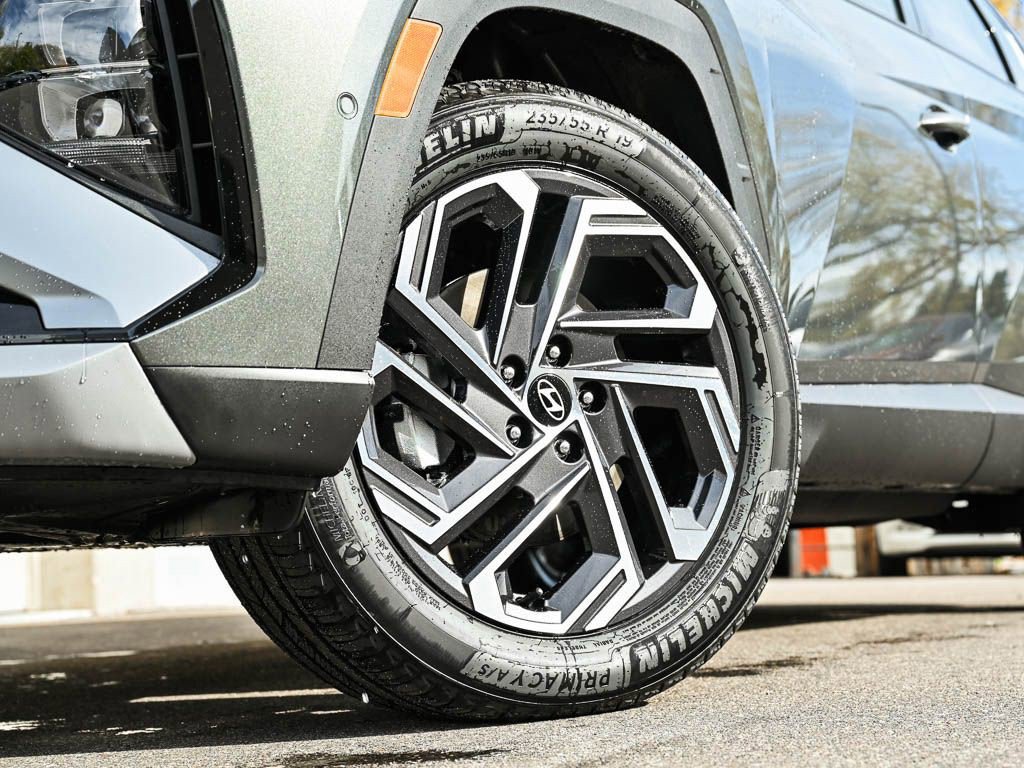 2026 Hyundai Tucson Hybrid Limited photo 3