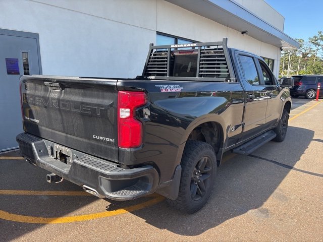 2020 Chevrolet Silverado 1500 Custom Trail Boss photo 2