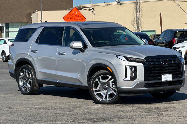2025 Hyundai Palisade SEL photo 2