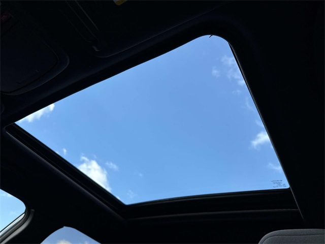 2025 Subaru Forester Premium photo 4