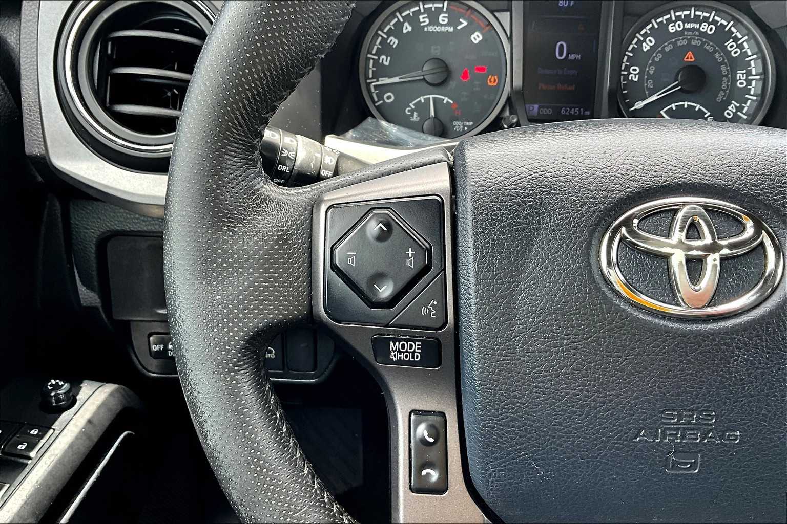 2019 Toyota Tacoma TRD photo 45