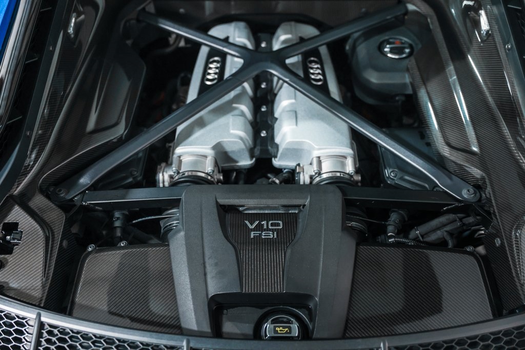 2017 Audi R8 V10 Plus Coupe photo 19