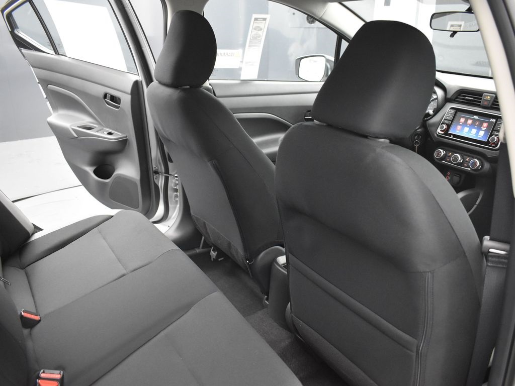 2025 Nissan Versa 1.6 S photo 18