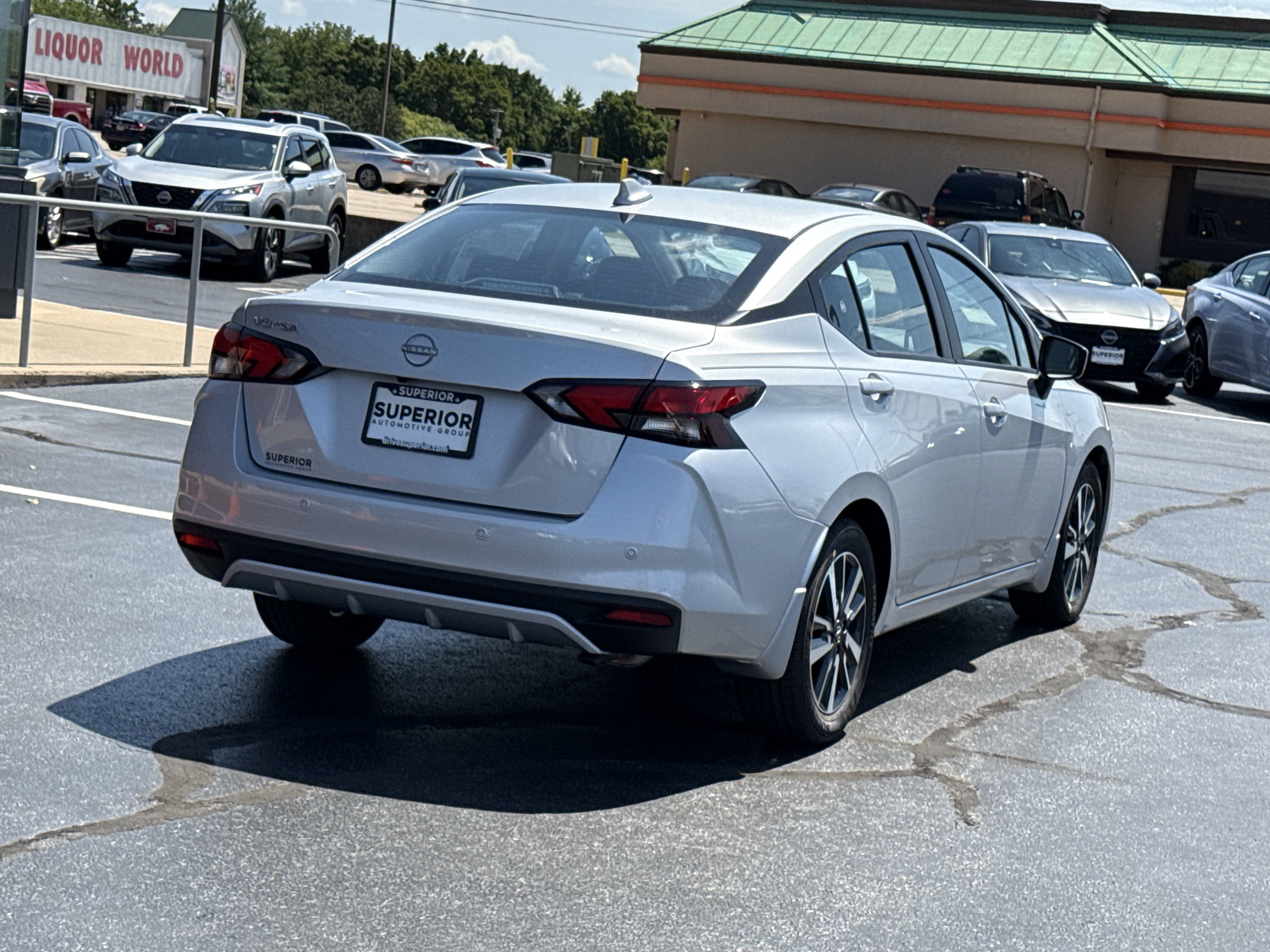 2025 Nissan Versa SV photo 3