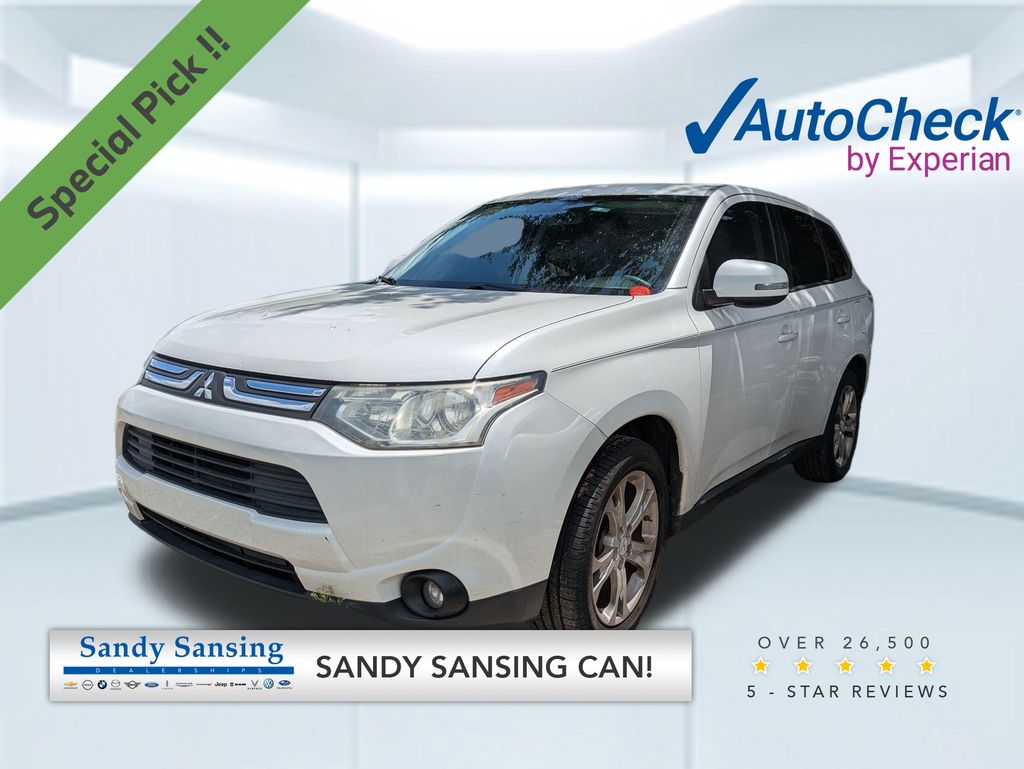 2014 Mitsubishi Outlander SE