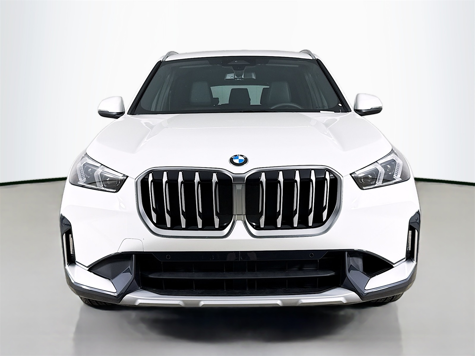 2025 Bmw X1 XDrive28i photo 2