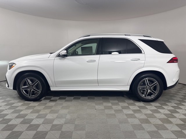 2026 Mercedes Benz GLE 350 4MATIC photo 2