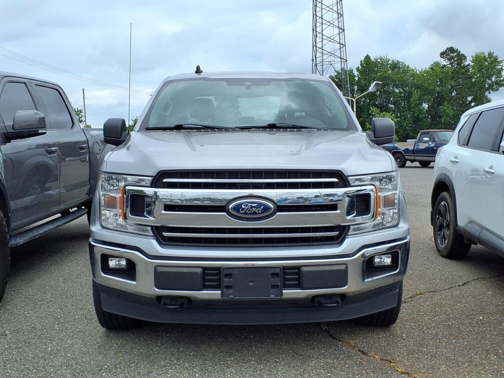2020 Ford F-150 XLT photo 2