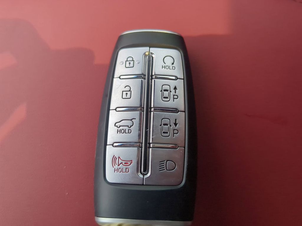 2025 Genesis GV70 2.5T Sport Prestige photo 30