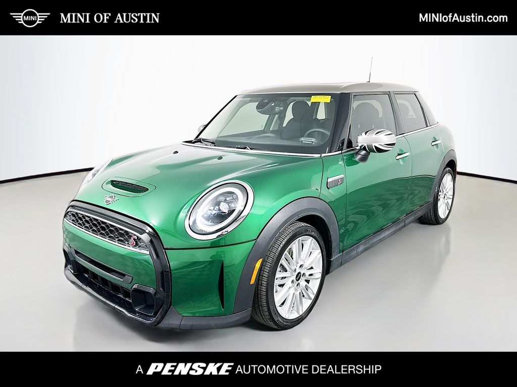 2024 MINI Hardtop 4 Door S's photo