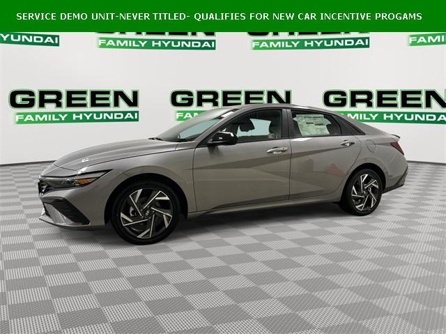 2025 Hyundai Elantra Blue's photo