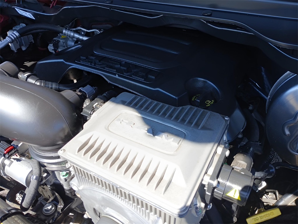 2020 Ram 1500 Laramie photo 17