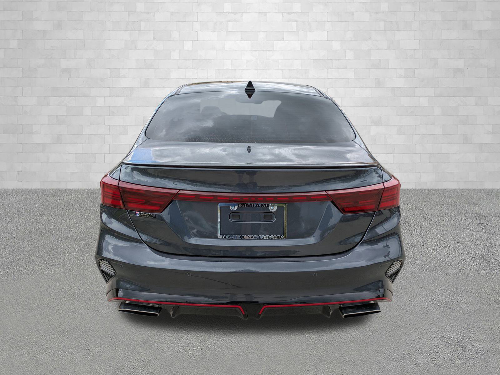 2024 Kia Forte GT photo 3