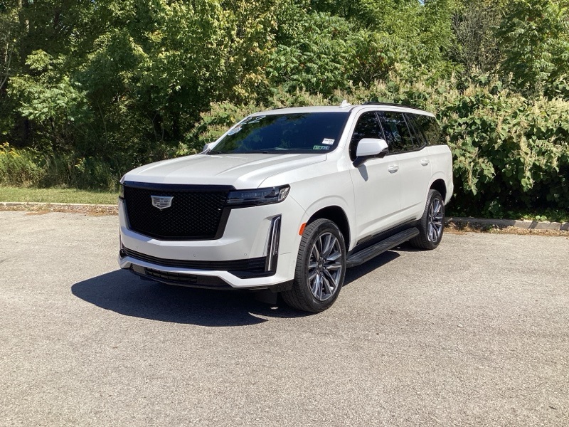 2022 Cadillac Escalade Sport photo 3