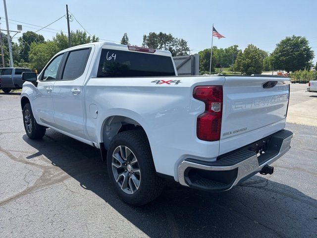2025 Chevrolet Silverado 1500 LT photo 4