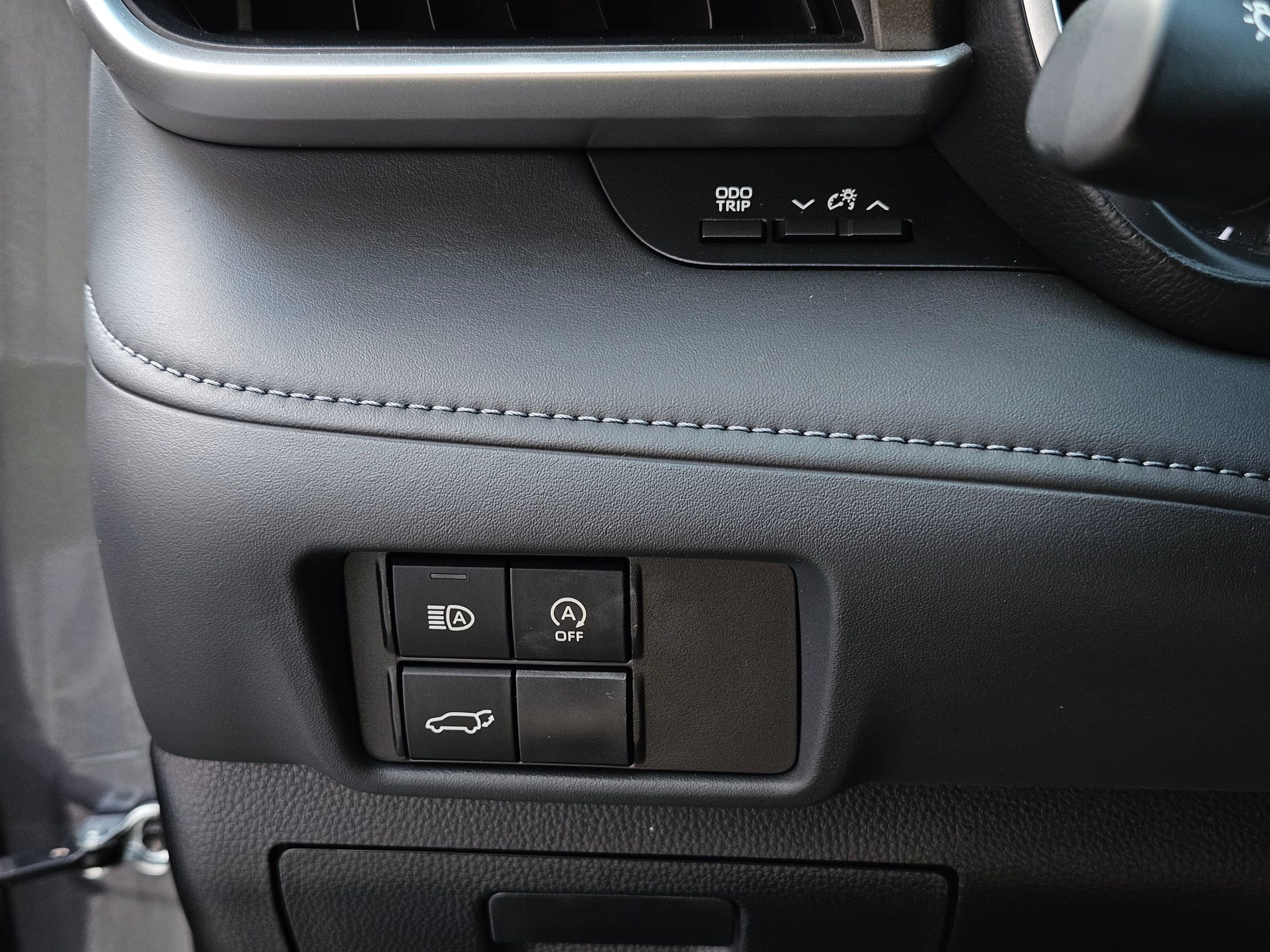 2024 Toyota Highlander XLE photo 25
