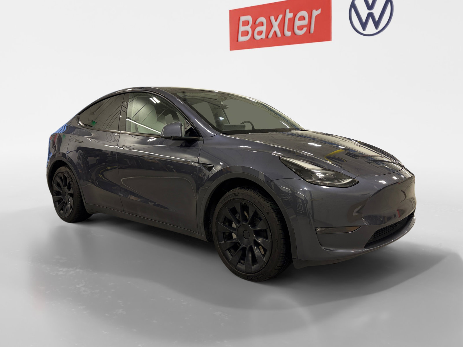 2023 Tesla Model Y Long Range's photo