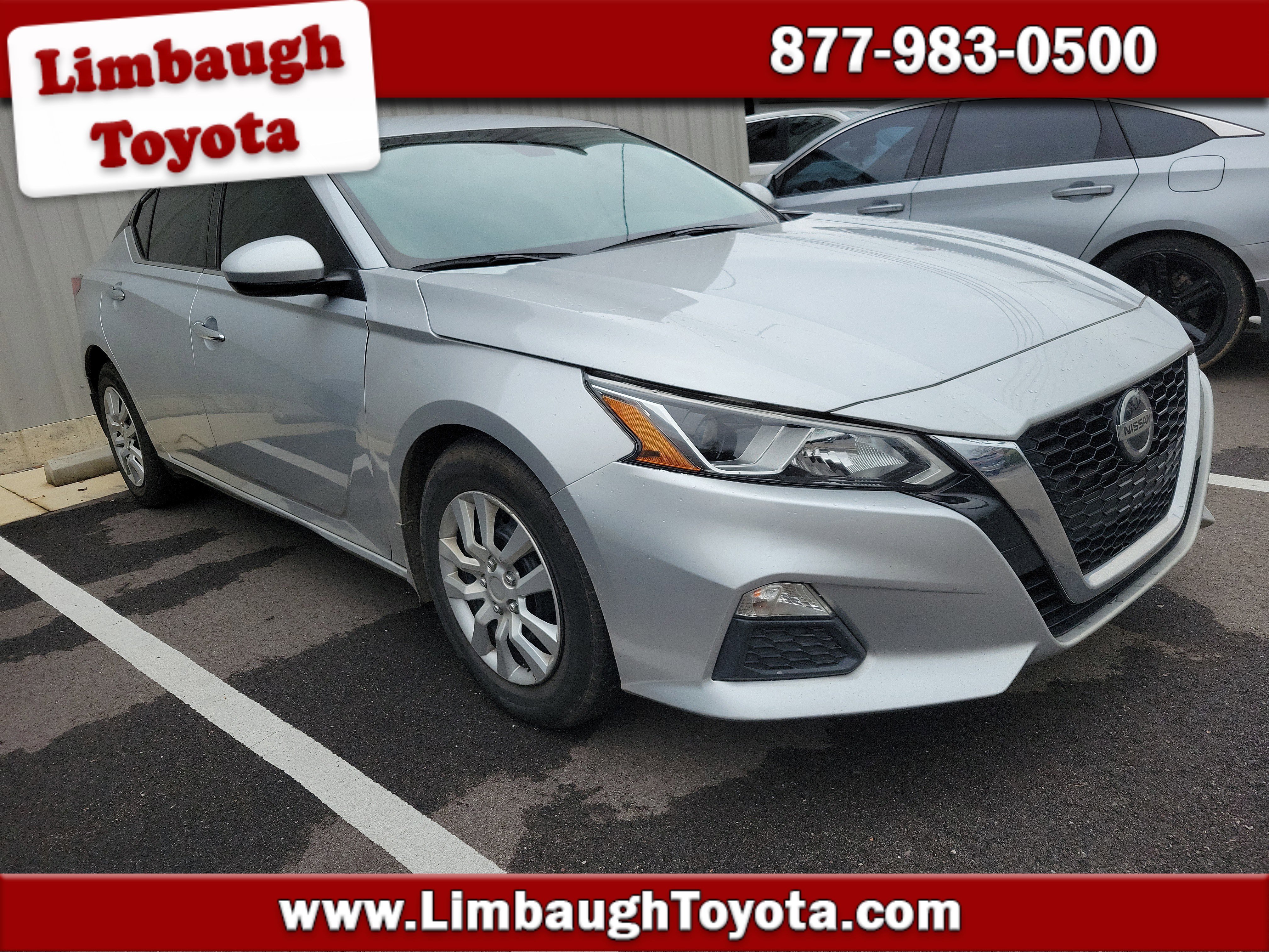 2021 Nissan Altima S's photo