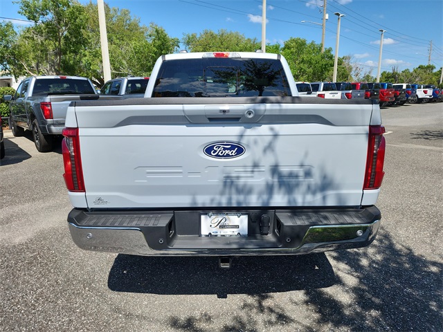 2025 Ford F-150 XLT photo 4