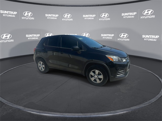 2017 Chevrolet Trax LS photo 18