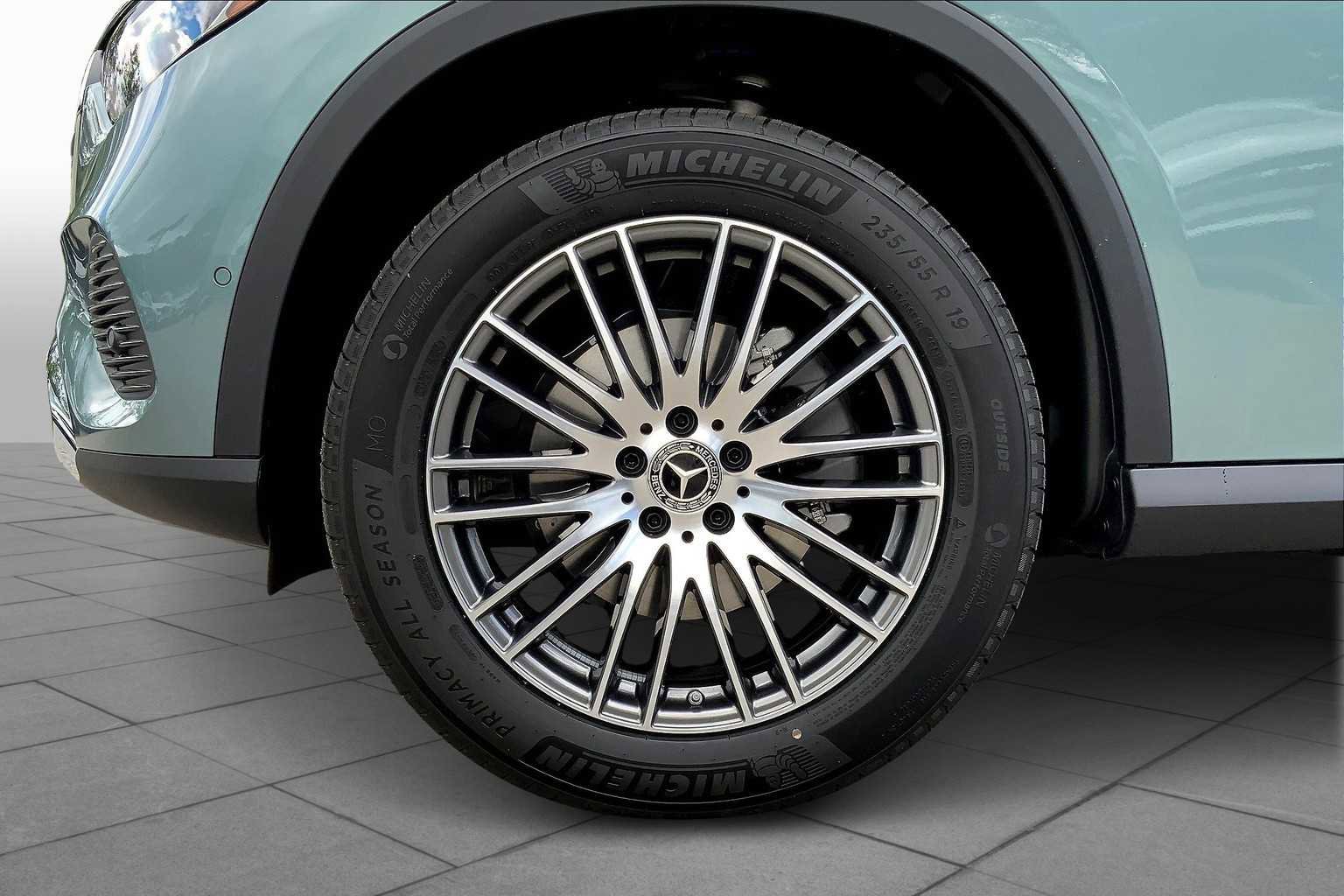2026 Mercedes Benz GLC 300 4MATIC photo 15