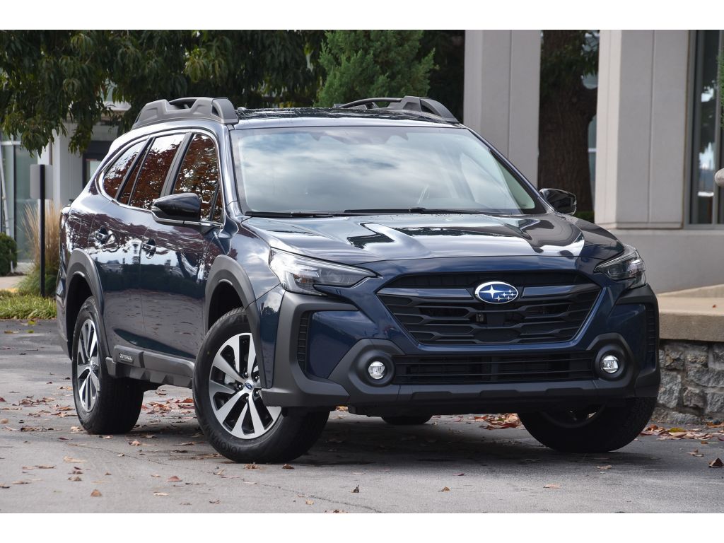 2025 Subaru Outback Premium's photo