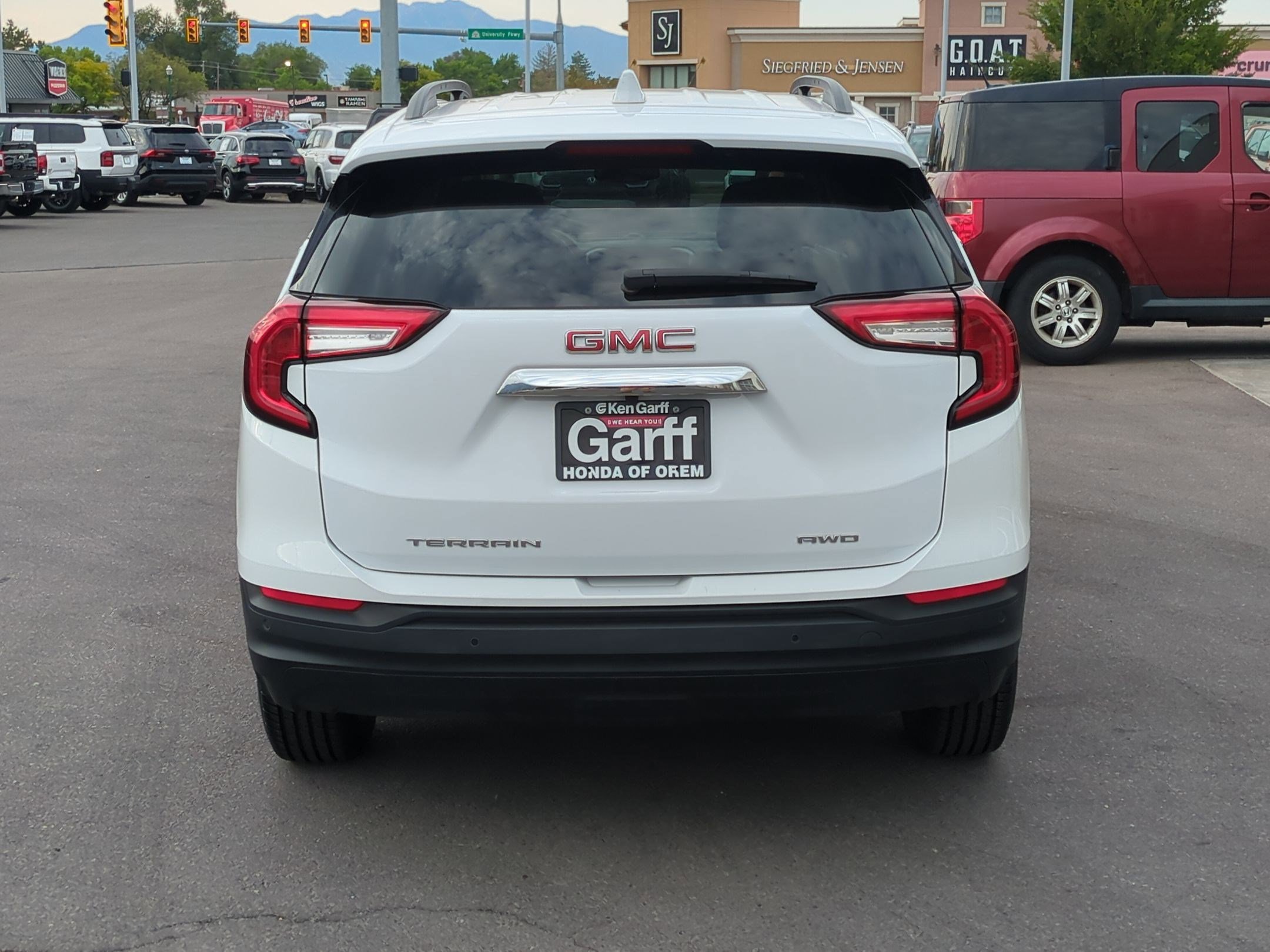 2023 Gmc Terrain SLE photo 4