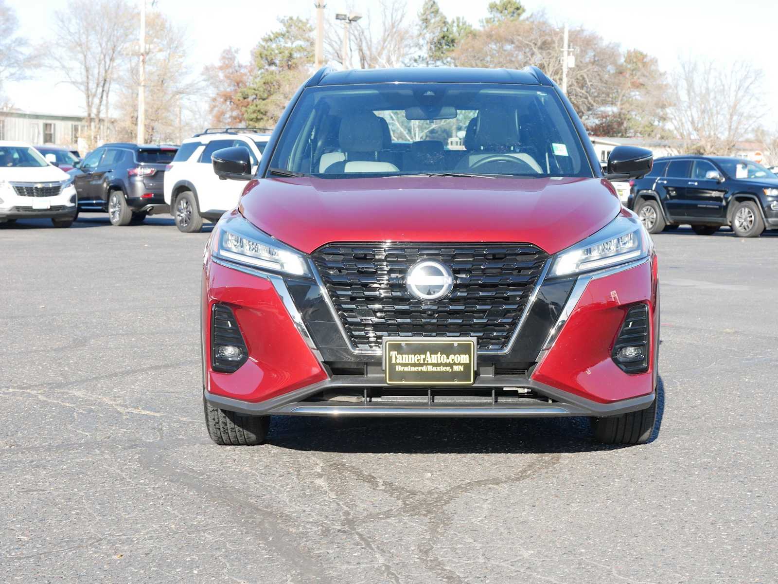 Used 2023 Nissan Kicks SR with VIN 3N1CP5DV5PL552637 for sale in Brainerd, Minnesota