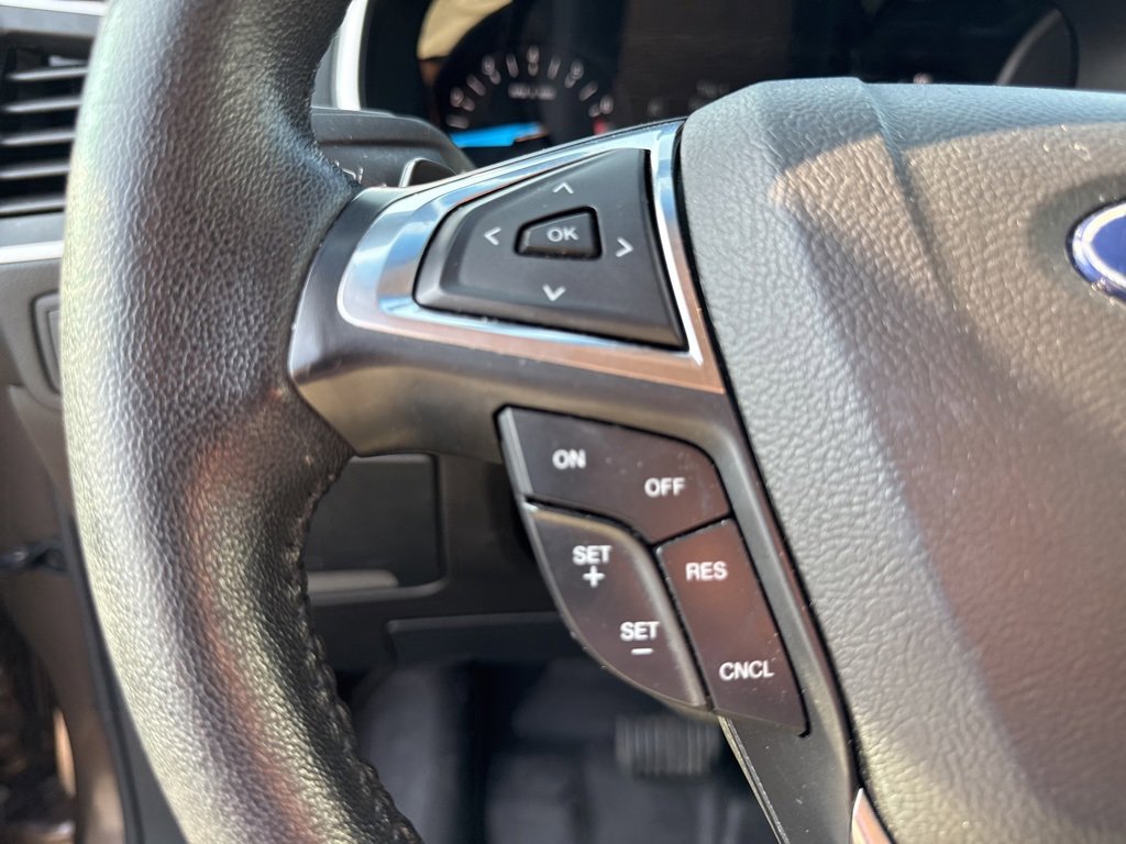 2019 Ford Edge SEL photo 34
