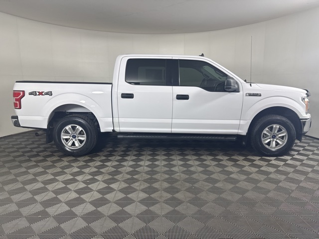 2019 Ford F-150 XLT photo 2