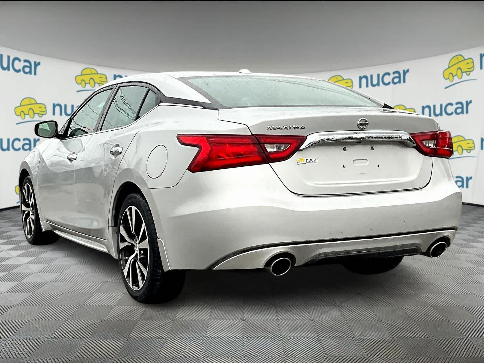 2018 Nissan Maxima S photo 4