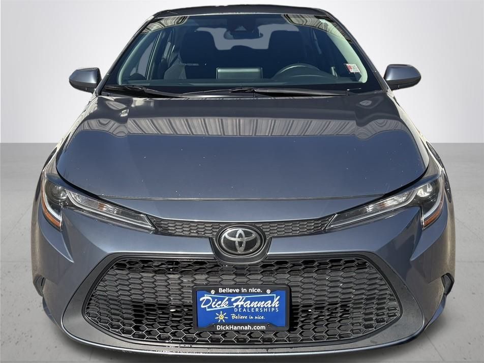 2021 Toyota Corolla LE photo 3
