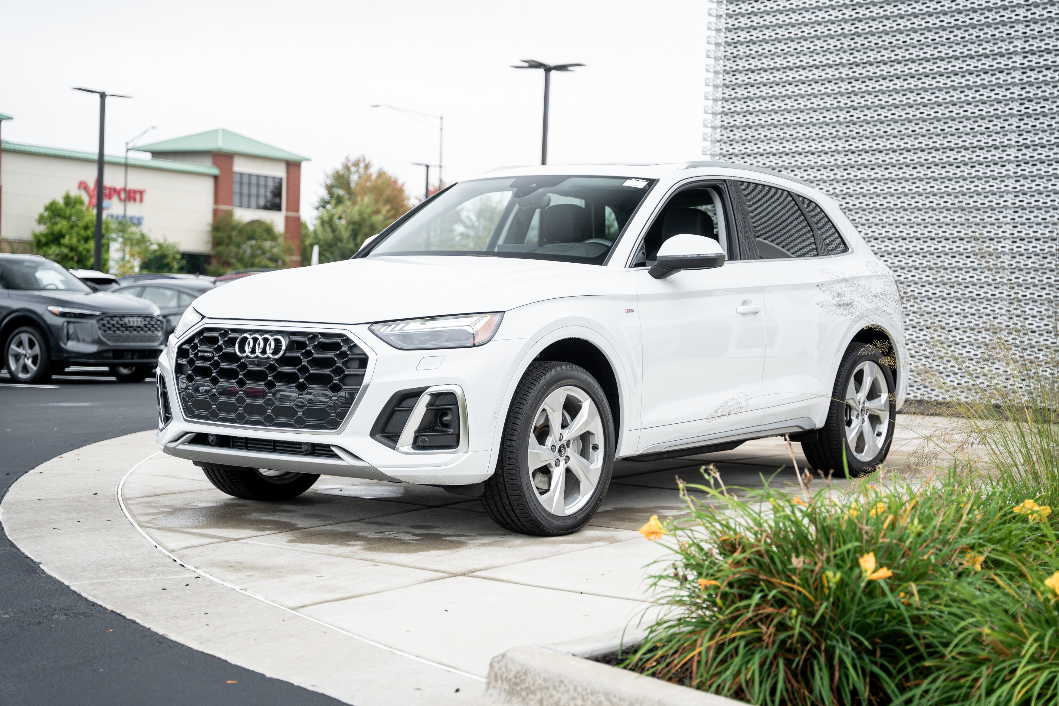 2023 Audi Q5 S line Premium Prestige photo 3
