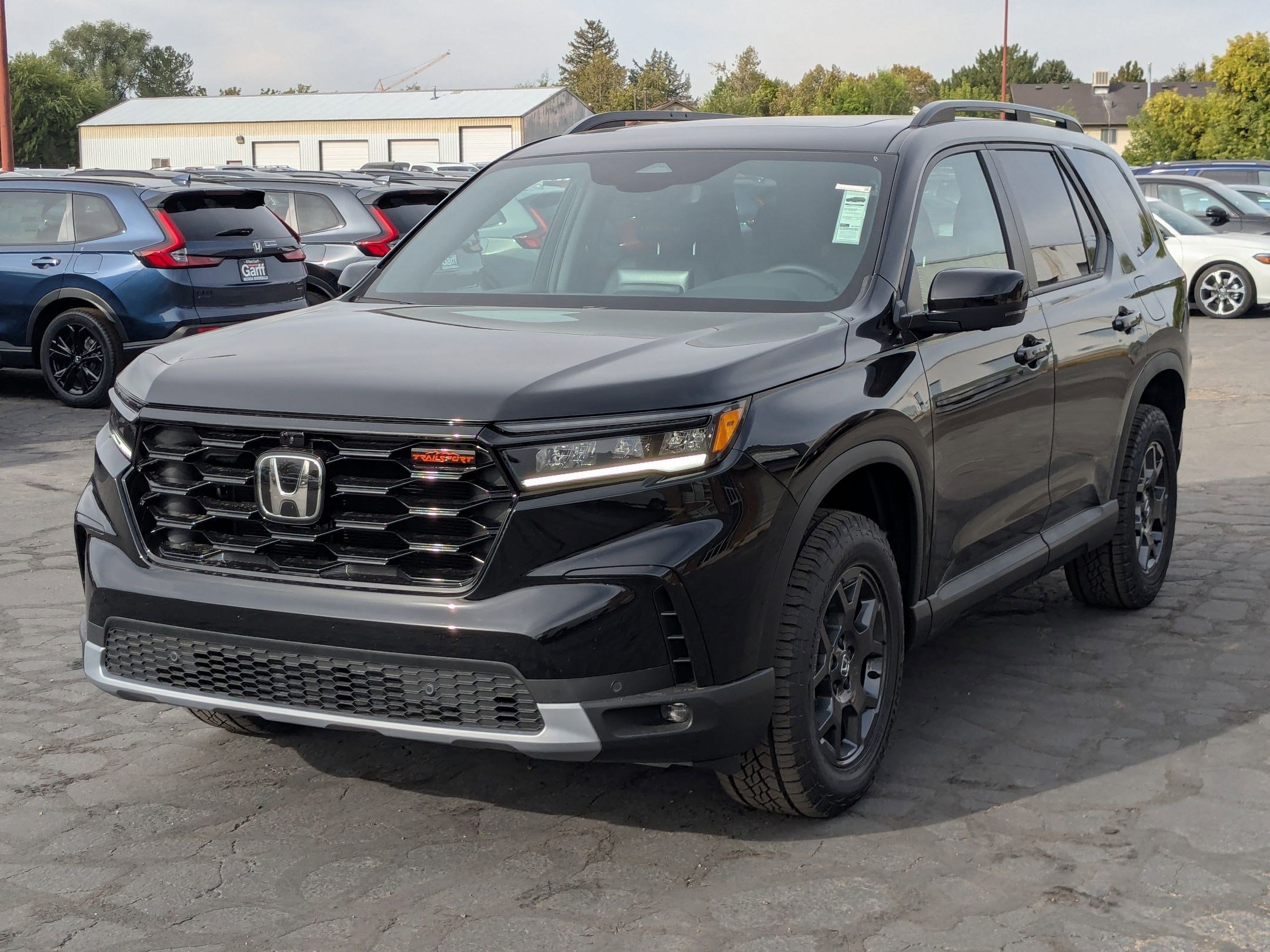 2025 Honda Pilot TrailSport photo 7