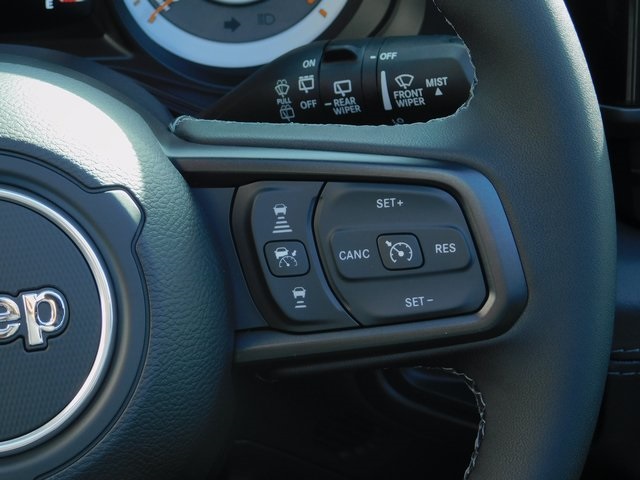 2025 Jeep Wrangler Rubicon photo 14