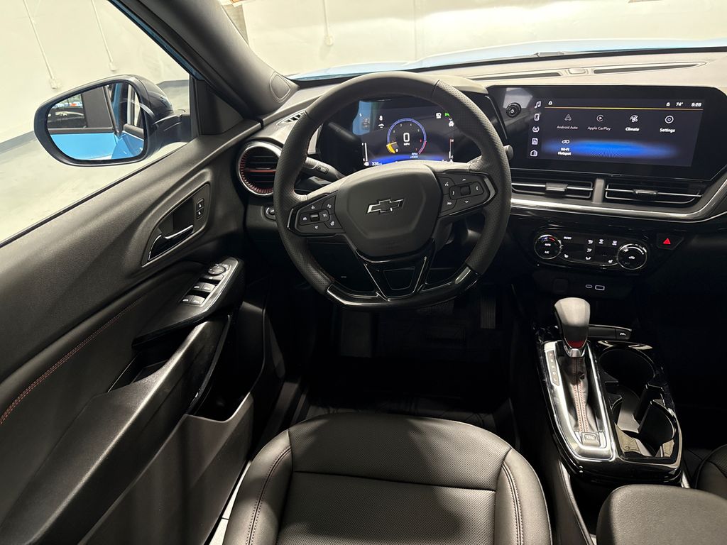2025 Chevrolet Trax photo 26